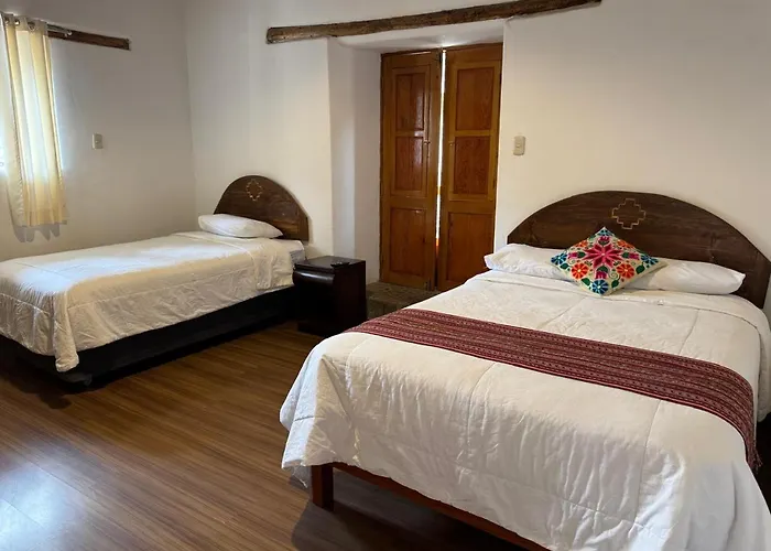 Plaza Bed & Breakfast *